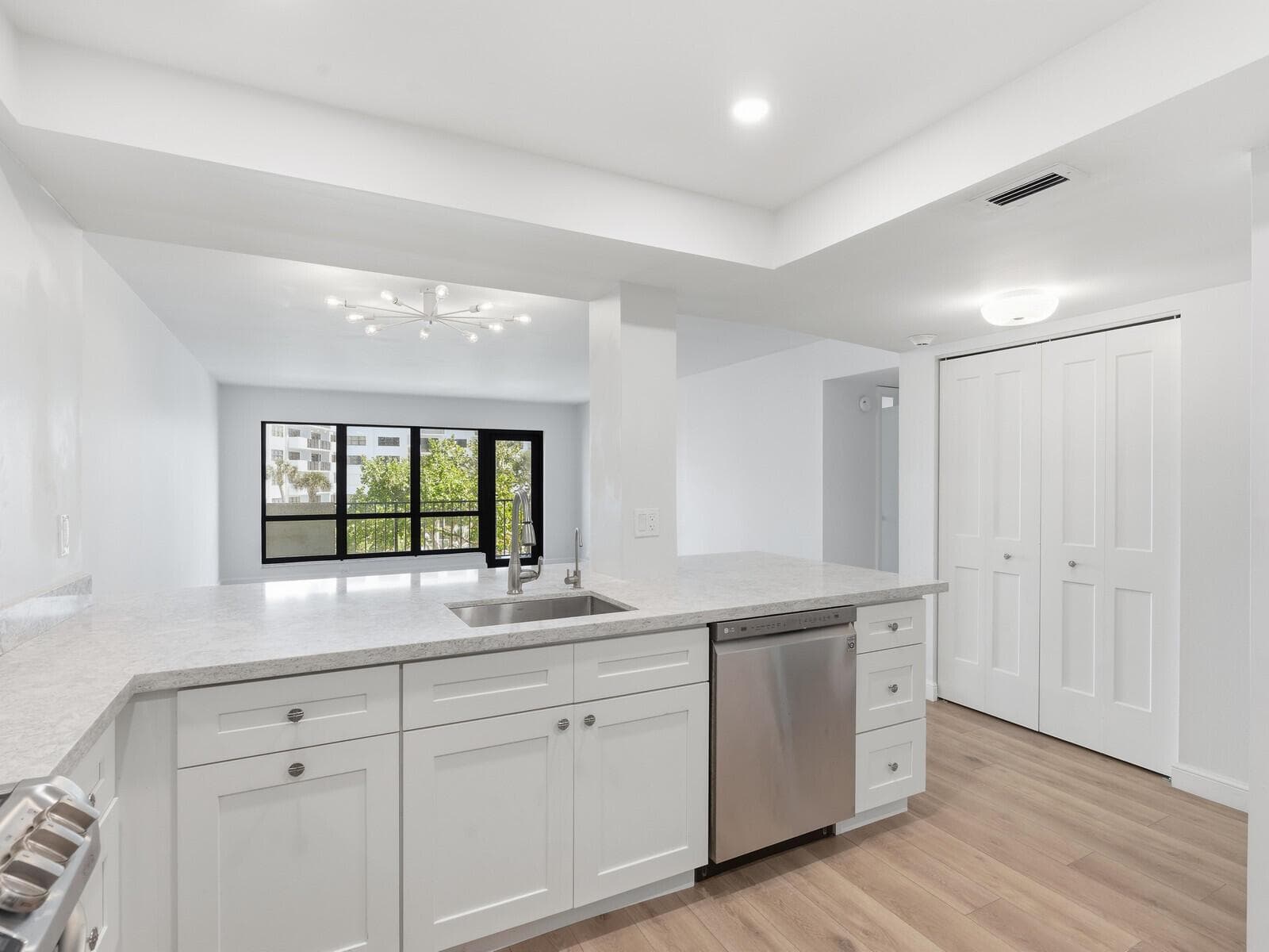 5000 N Ocean Boulevard 306 photo 4