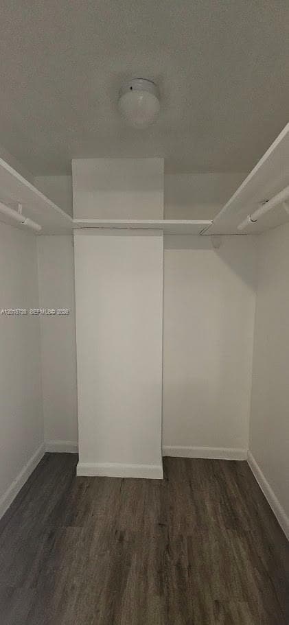 2025 164th St 306 photo 9