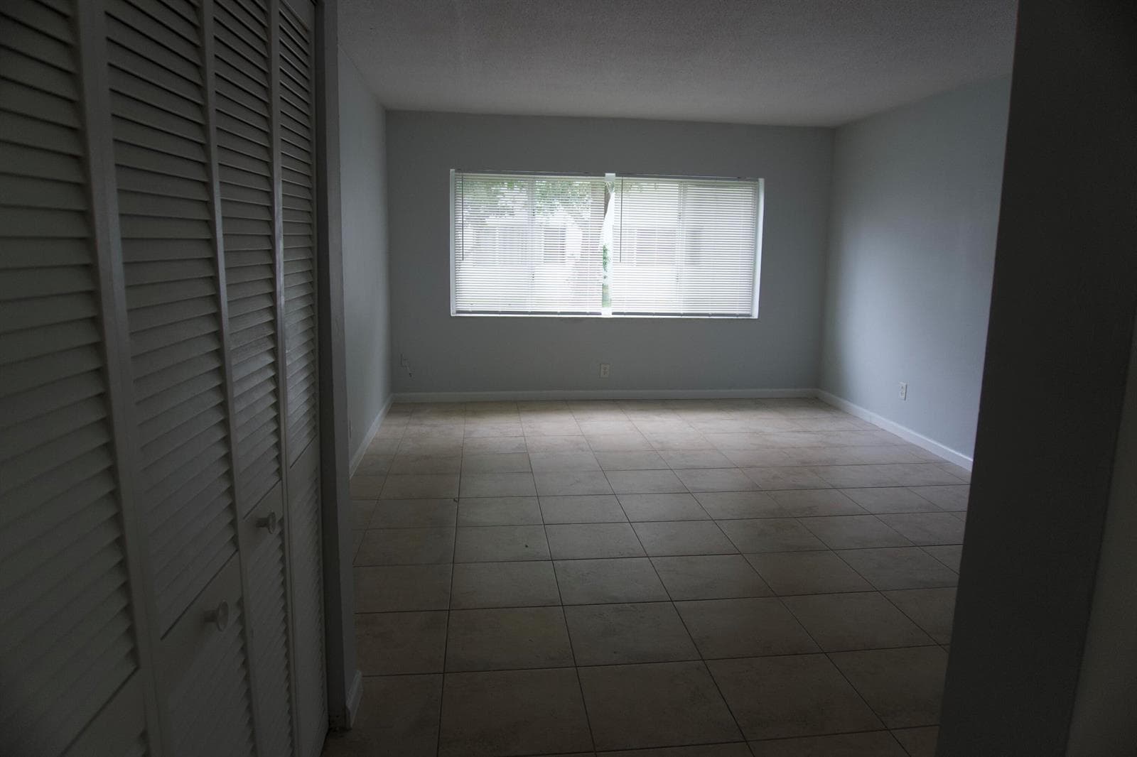 151 SE 6th Avenue 3 photo 4