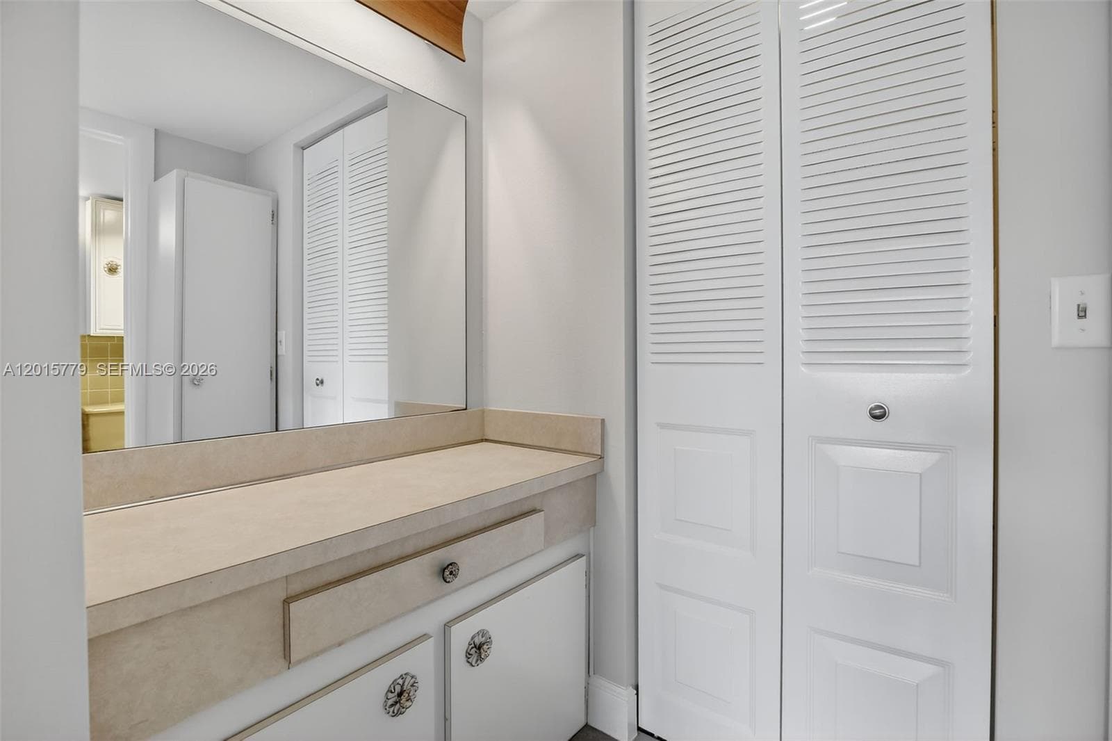 3050 16th Ave 407 photo 10