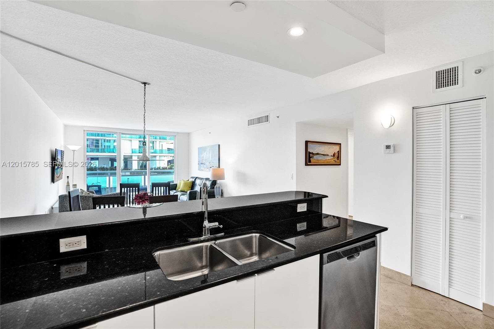 6917 Collins Ave 503 photo 12