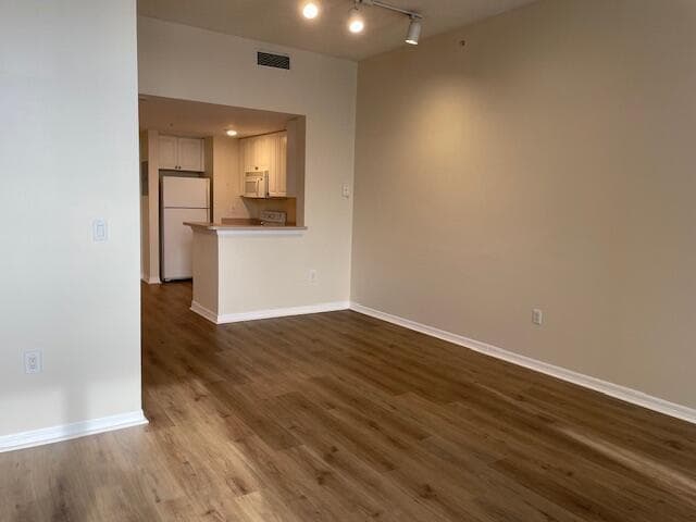 255 Evernia Street 513 photo 9