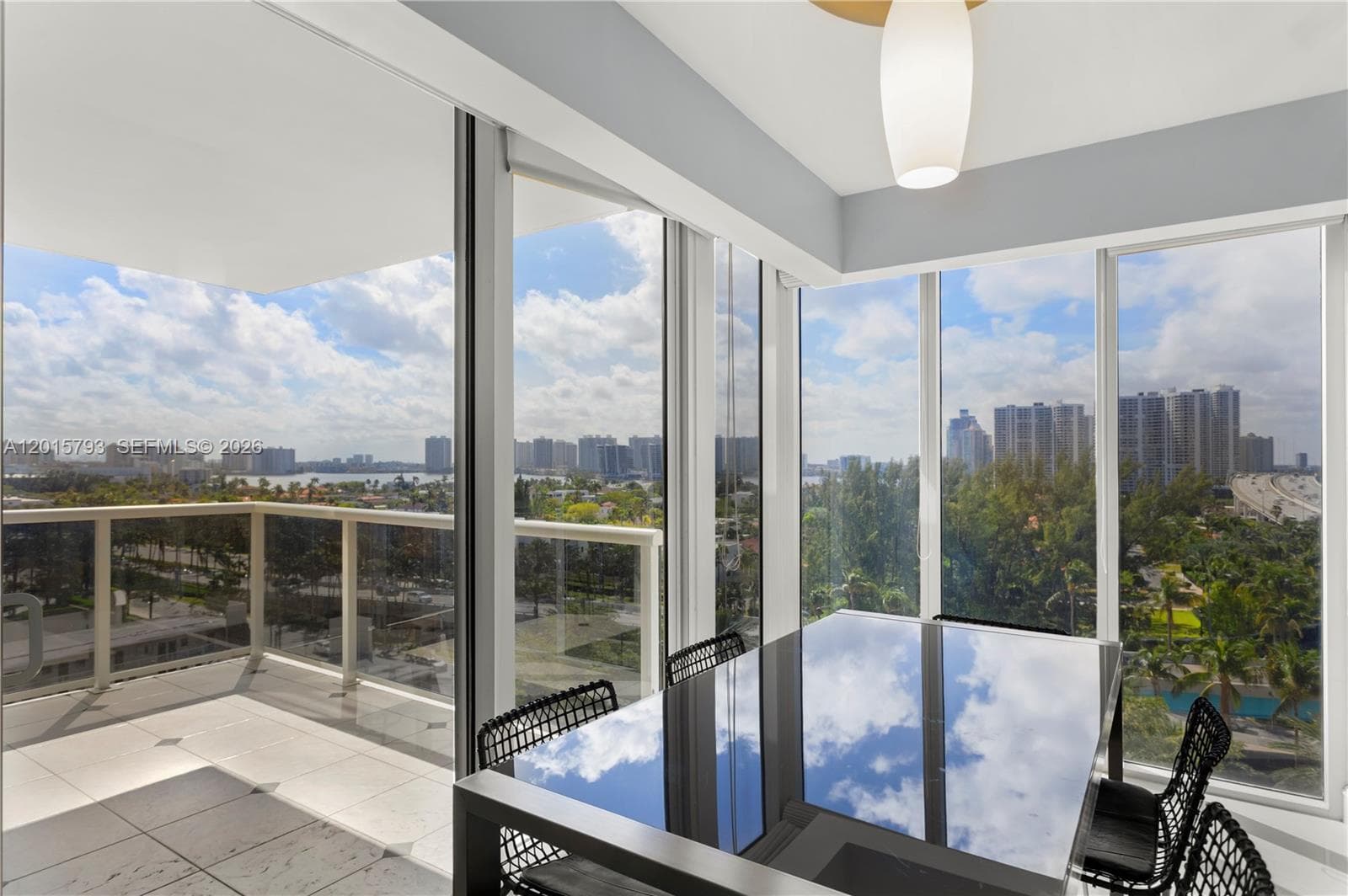 19111 Collins Ave 806 photo 15
