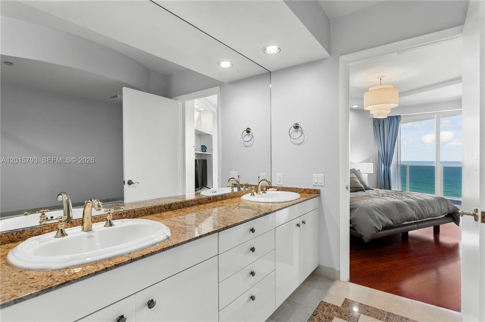 19111 Collins Ave 806 photo 21