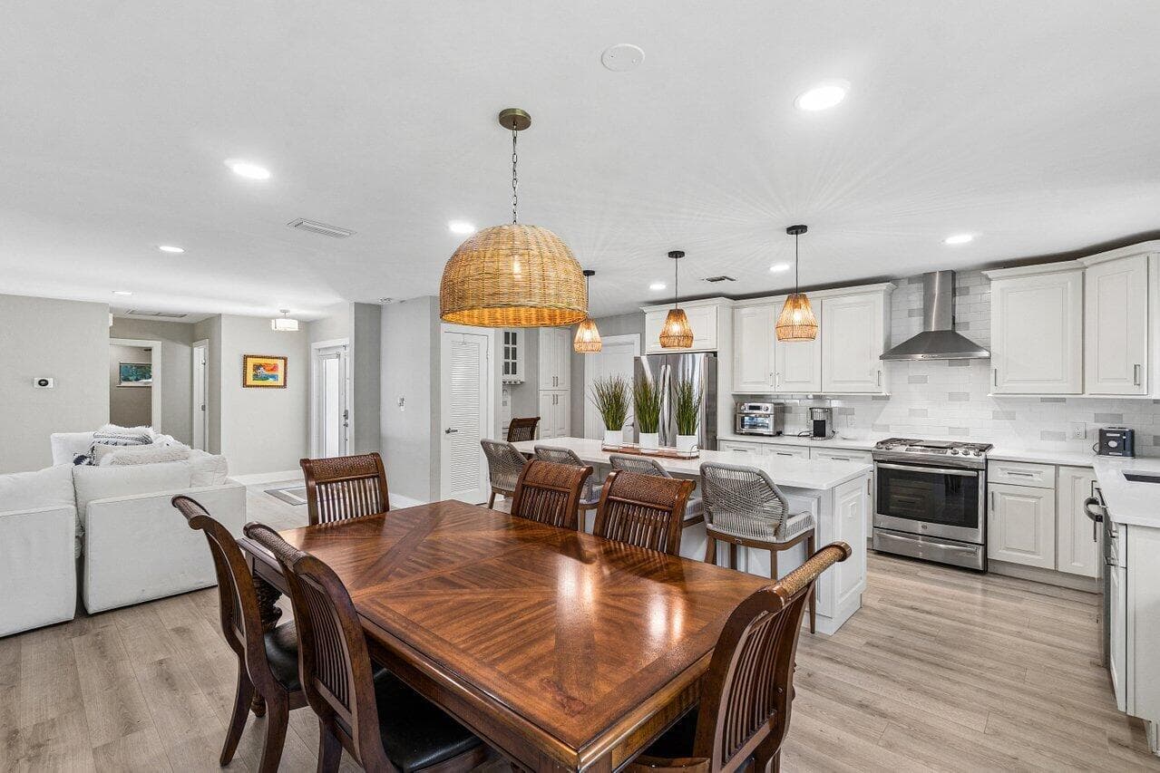 106 Periwinkle Drive photo 9