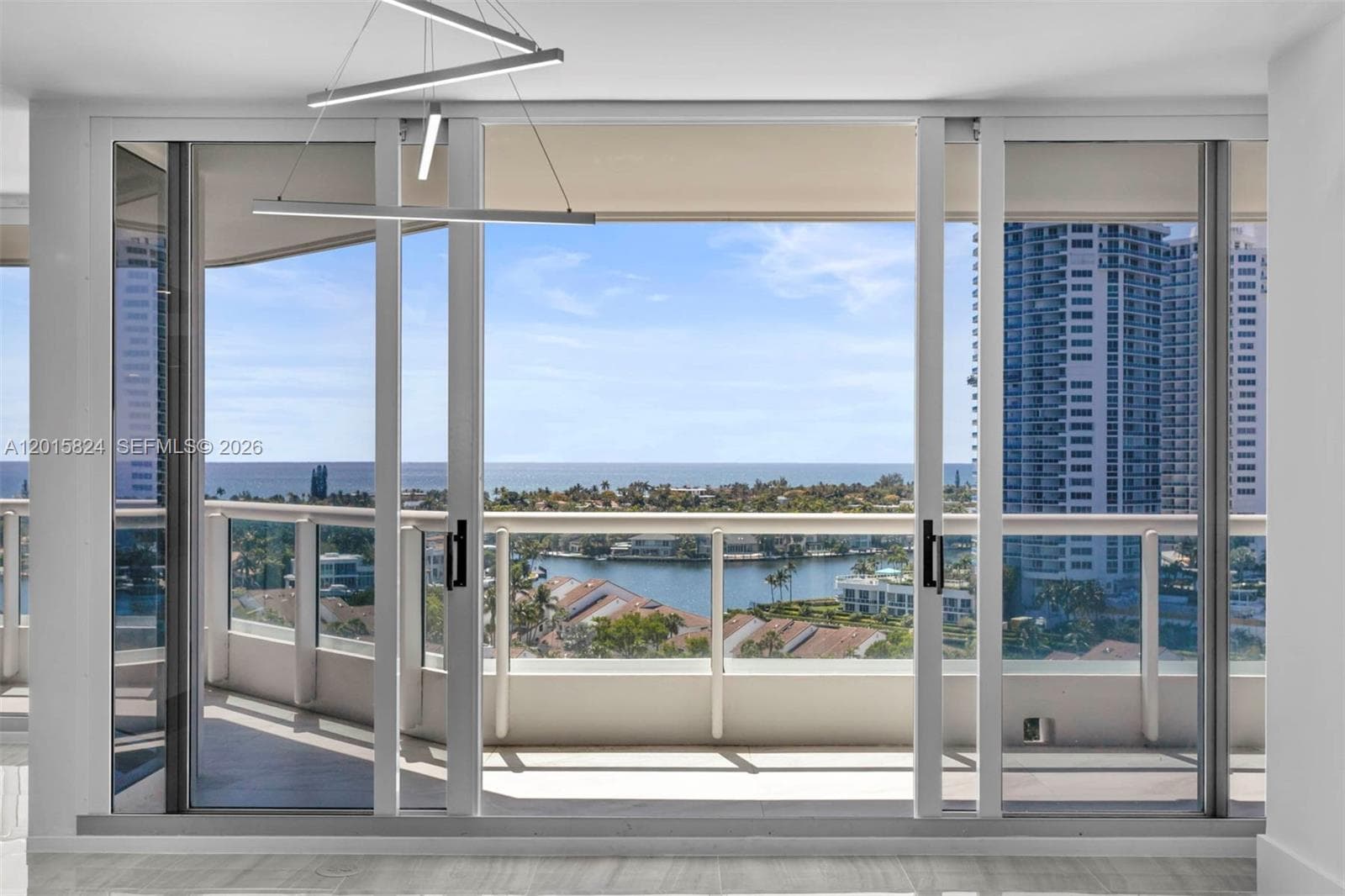 21055 Yacht Club Dr 1409 photo 16