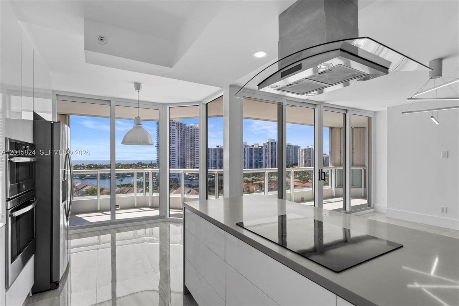 21055 Yacht Club Dr 1409 photo 1