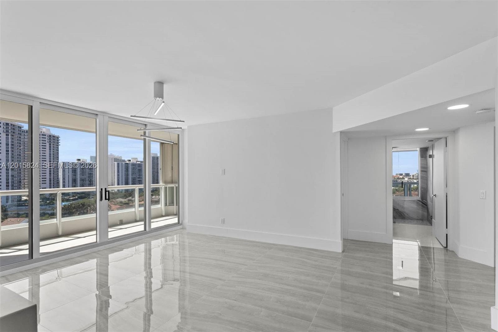 21055 Yacht Club Dr 1409 photo 11