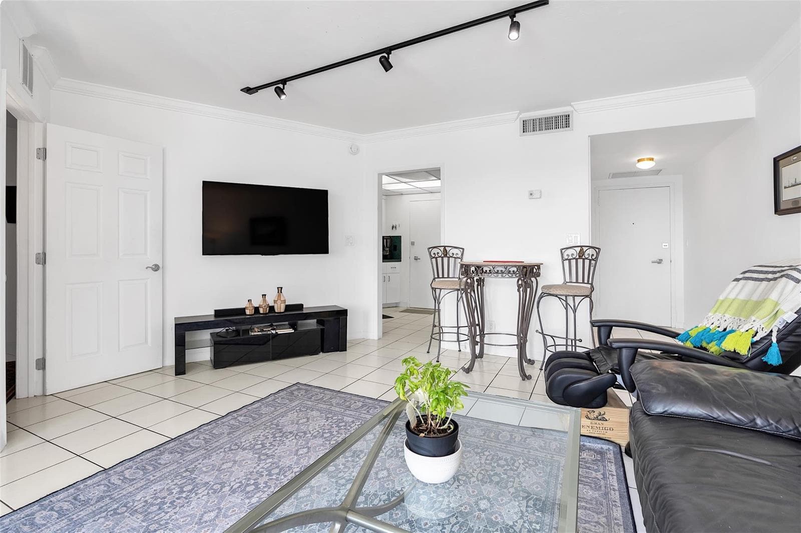 3700 Galt Ocean Drive Unit 1102 photo 12