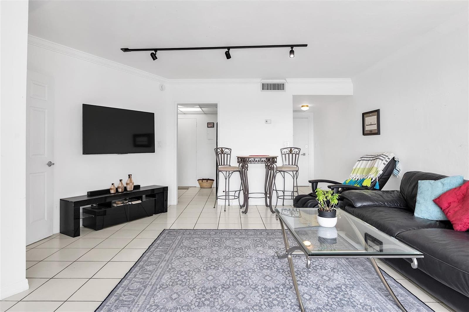 3700 Galt Ocean Drive Unit 1102 photo 9
