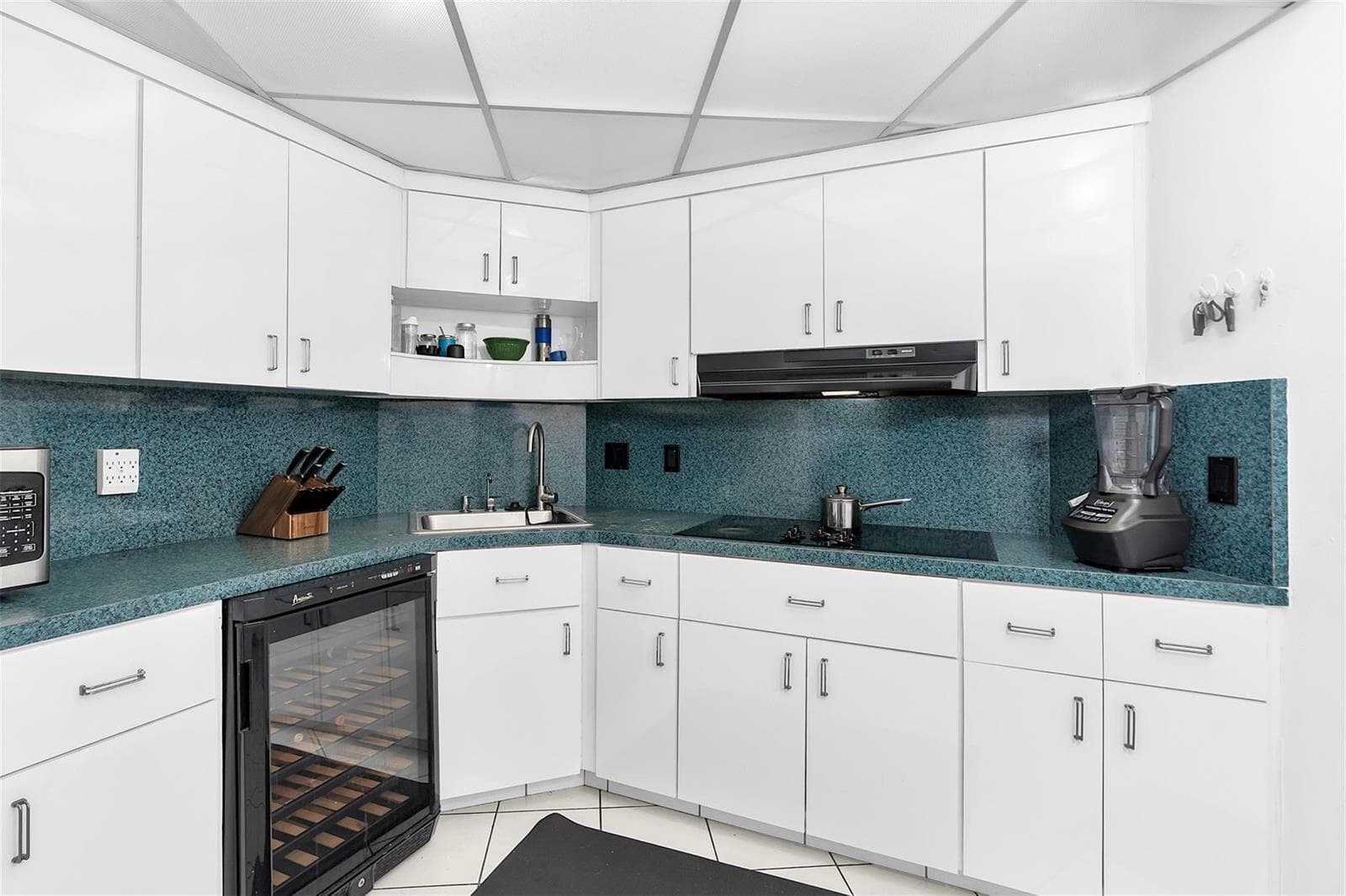 3700 Galt Ocean Drive Unit 1102 photo 14