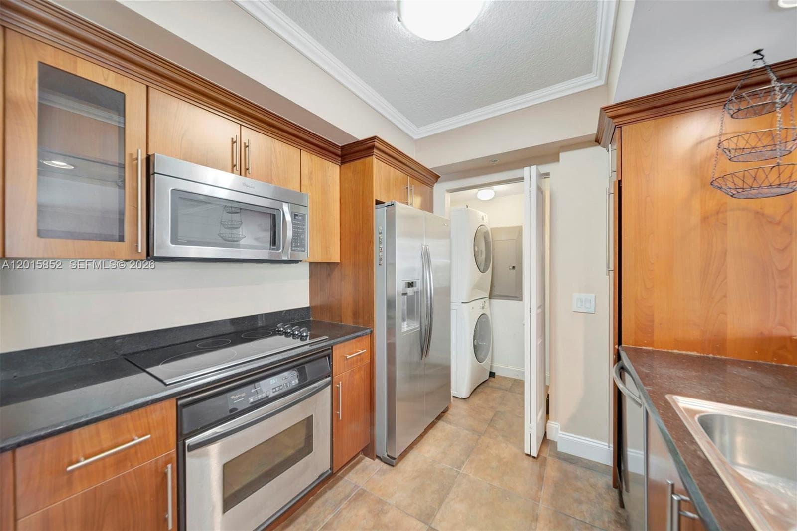 401 4th Ave 203 photo 25