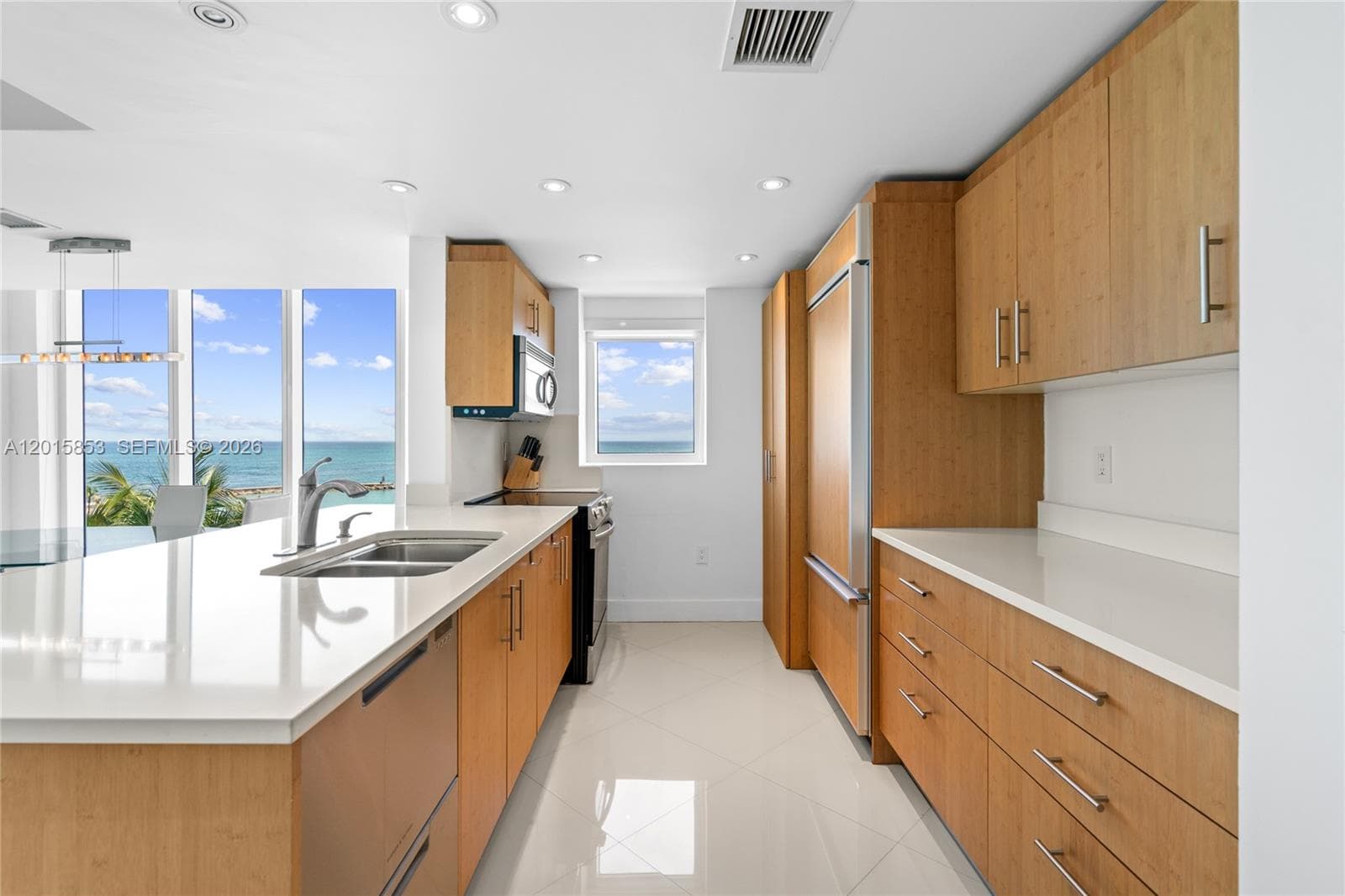 10275 Collins Ave 509 photo 11