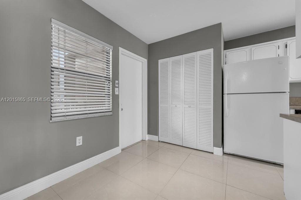 3100 48th St 318 photo 13
