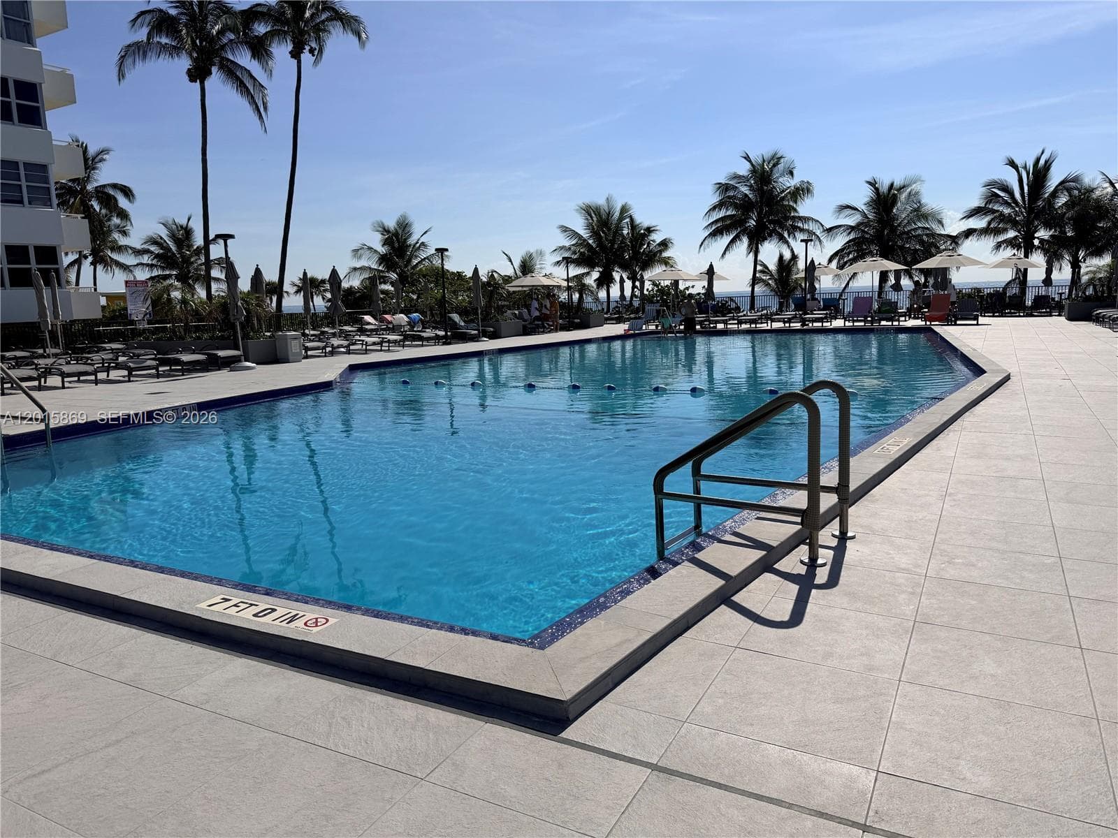 1985 Ocean Dr MZM photo 22