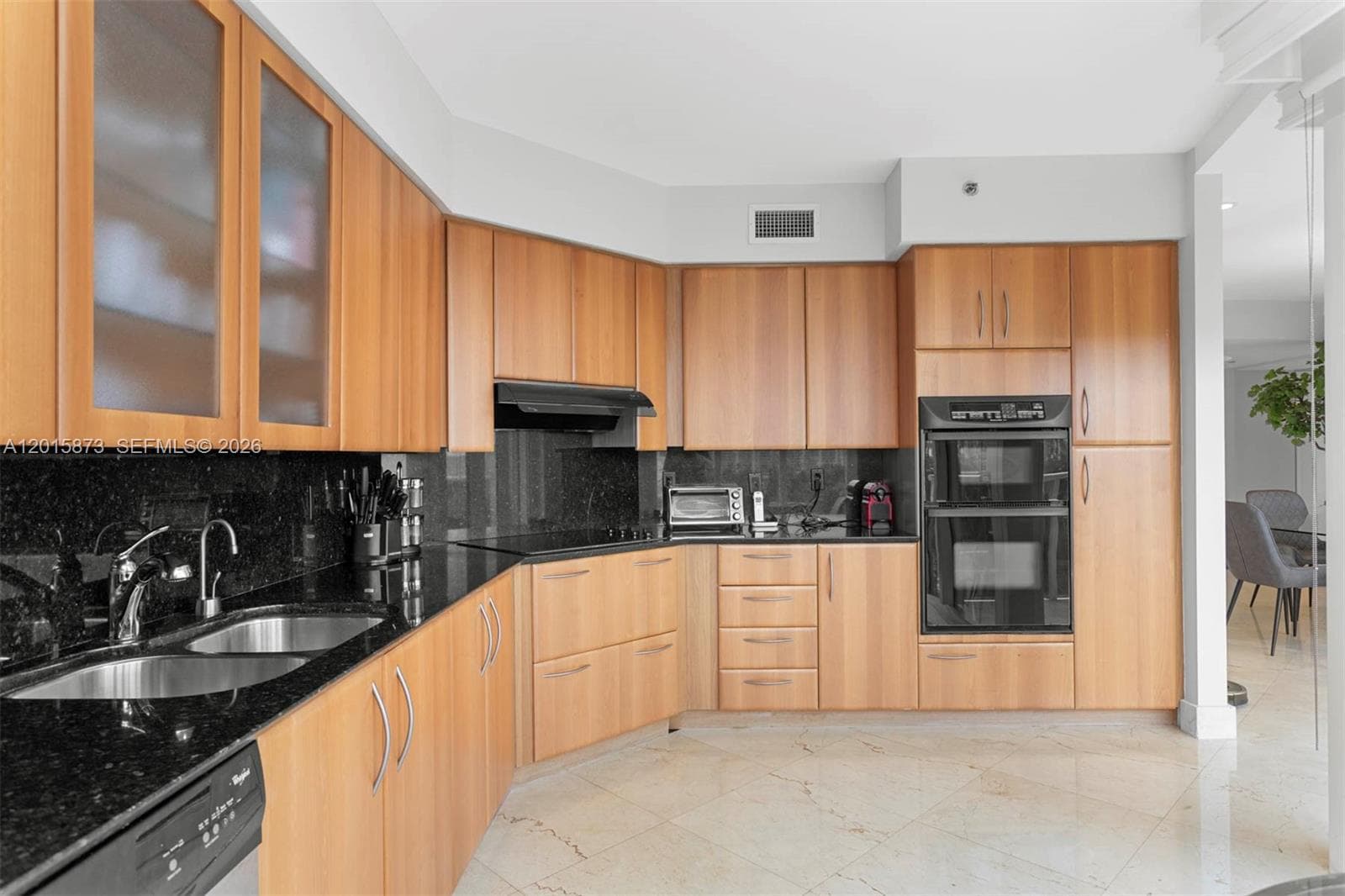 19111 Collins Ave 604 photo 15