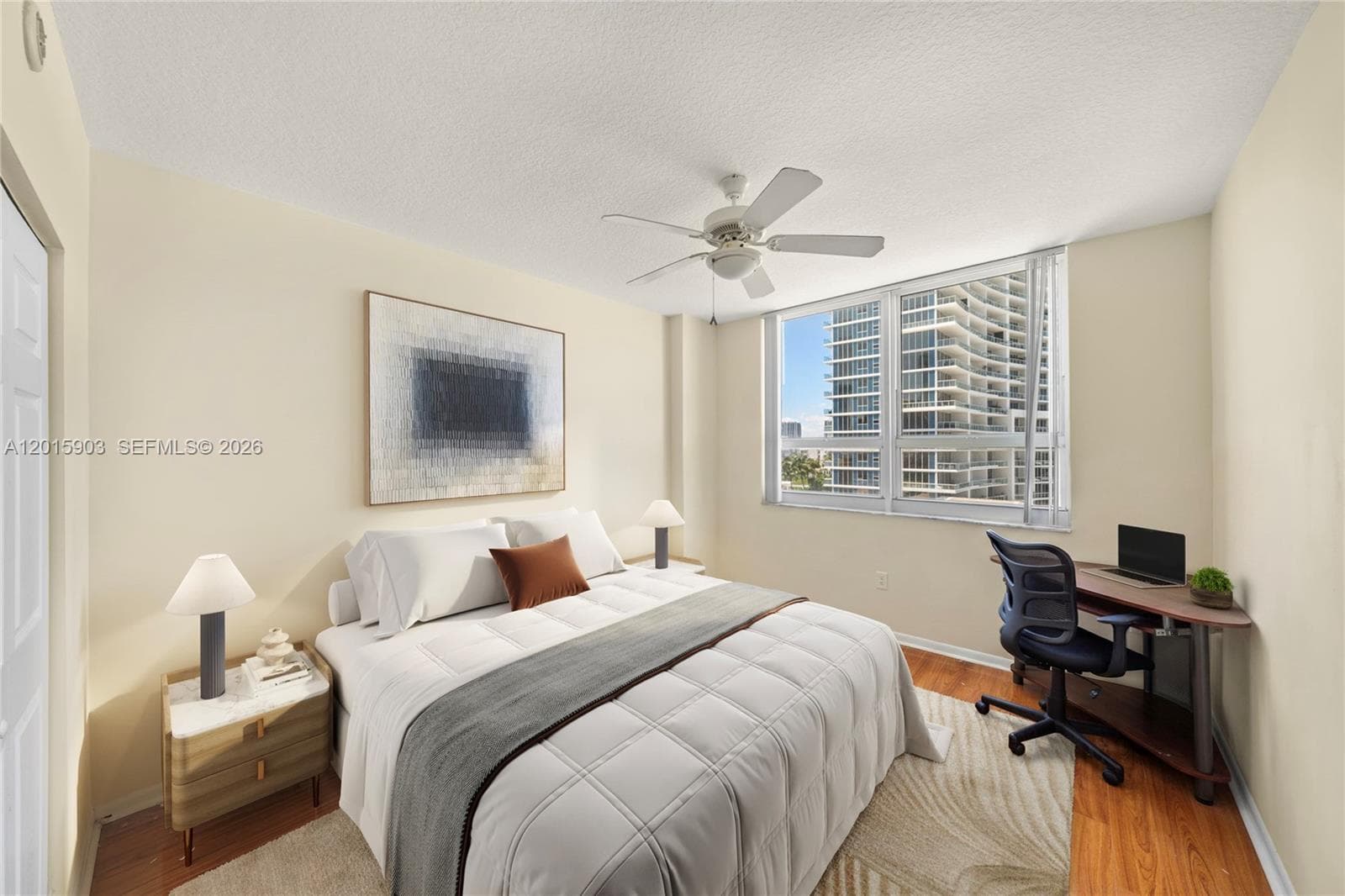 2000 N Bayshore Dr 1005 photo 14