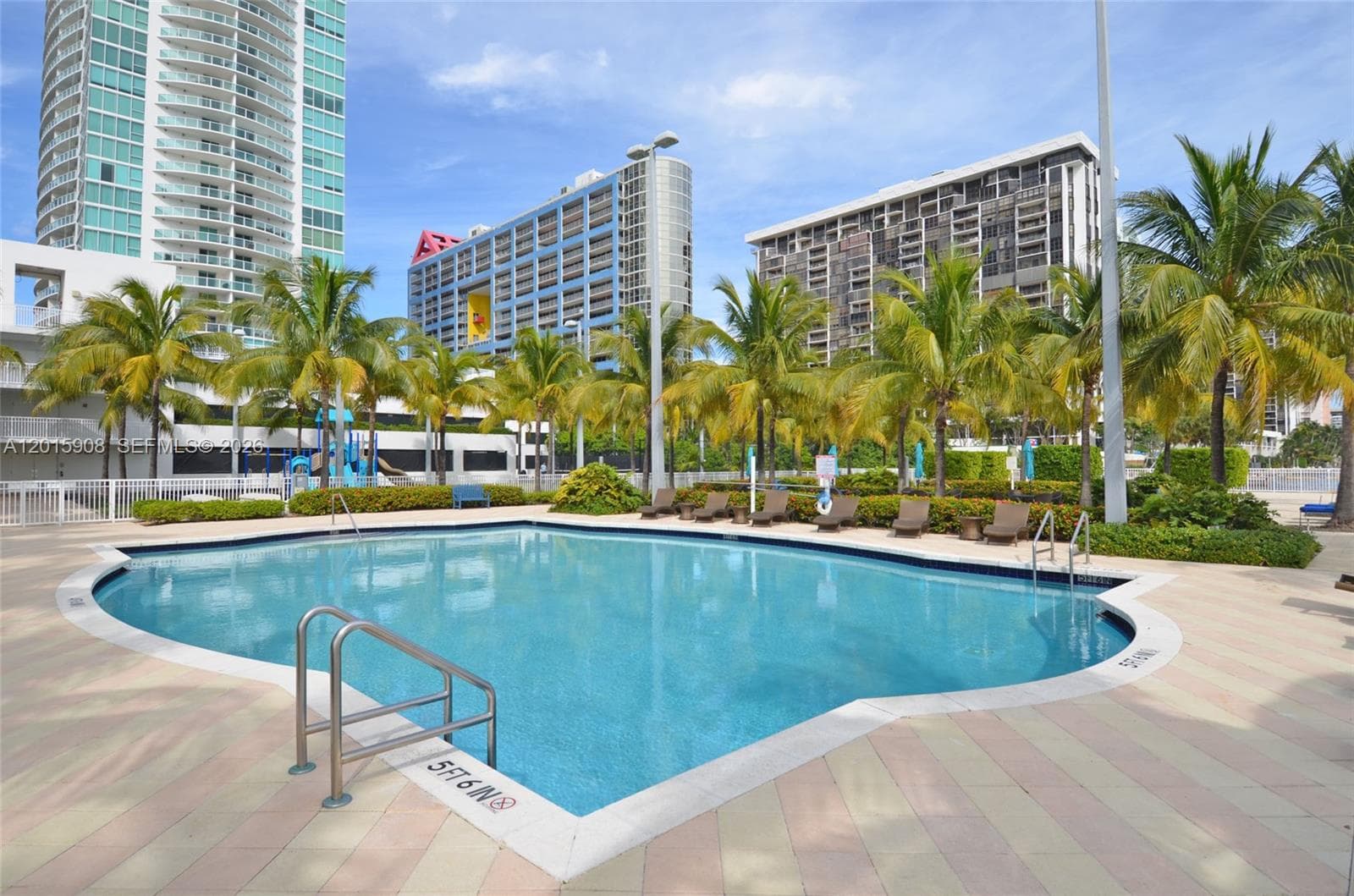 2101 Brickell Ave 2708 photo 6