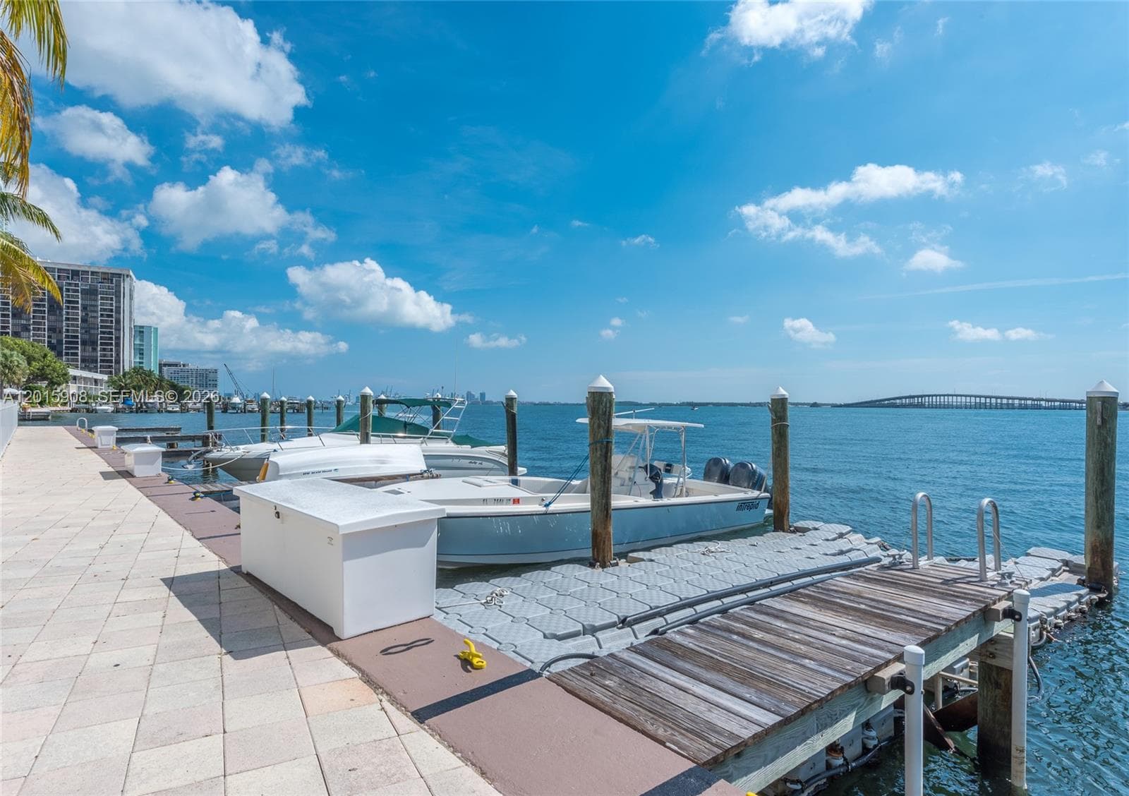2101 Brickell Ave 2708 photo 7