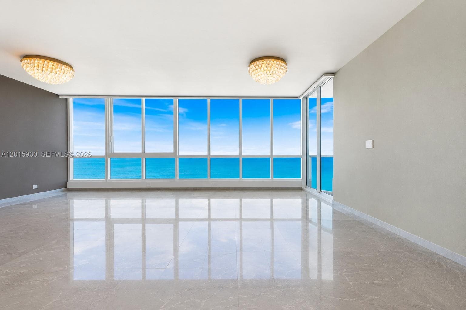 100 Pointe Dr 2506 photo 1