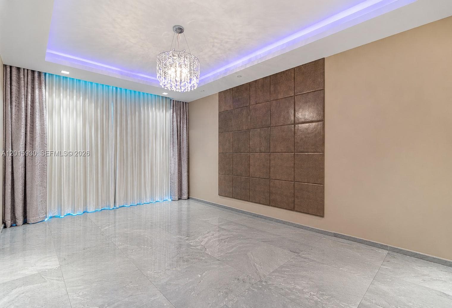 100 Pointe Dr 2506 photo 24