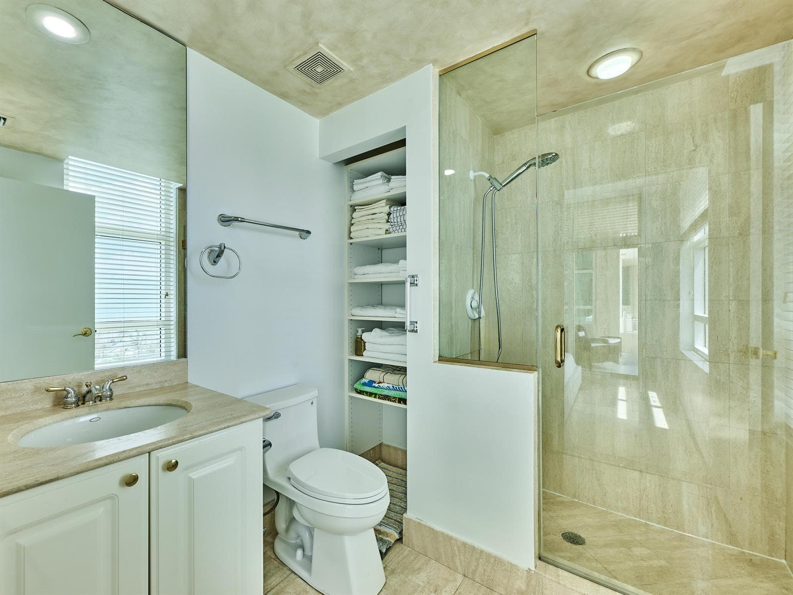 3720 S Ocean Boulevard 907 photo 16