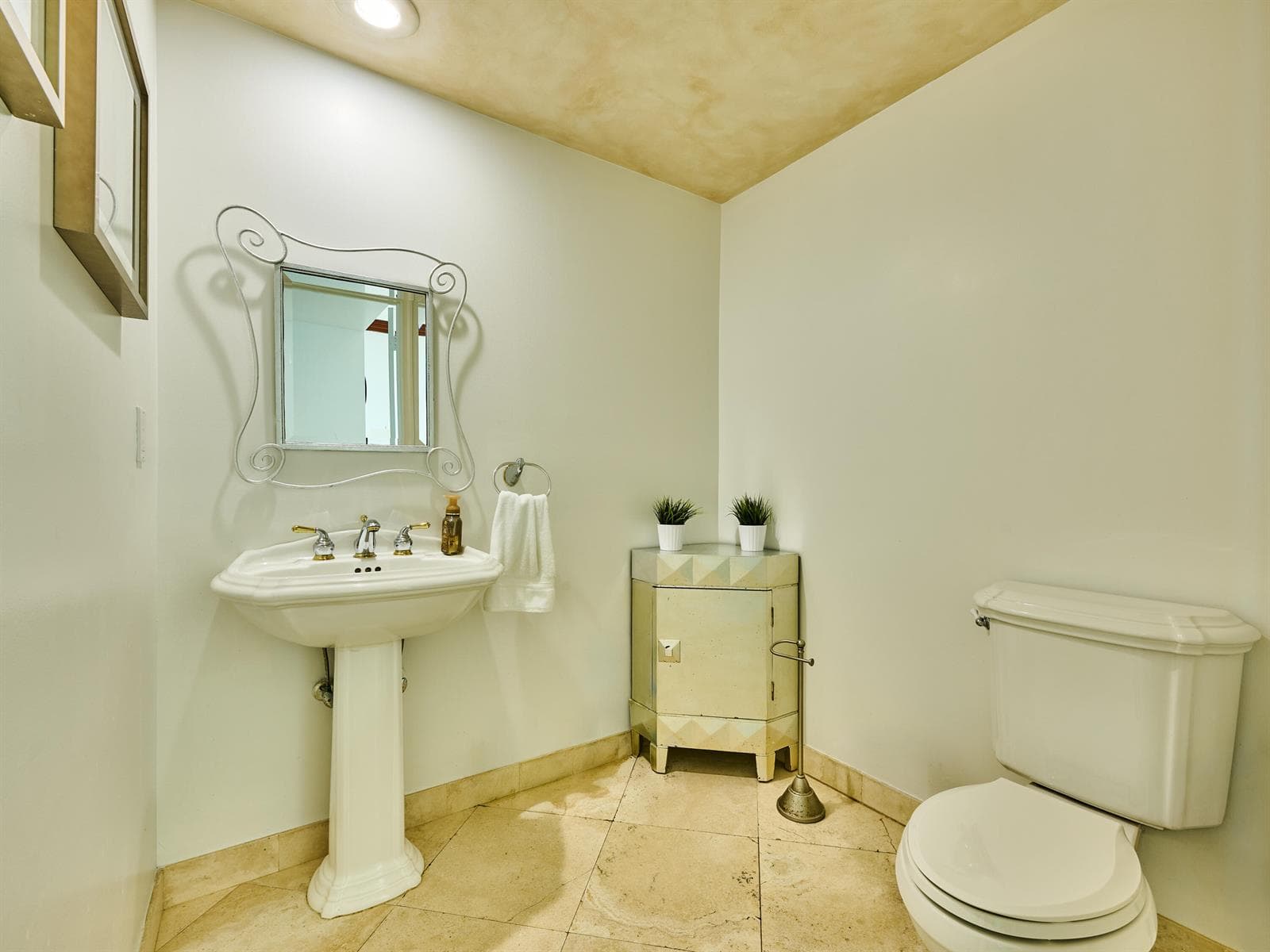 3720 S Ocean Boulevard 907 photo 14