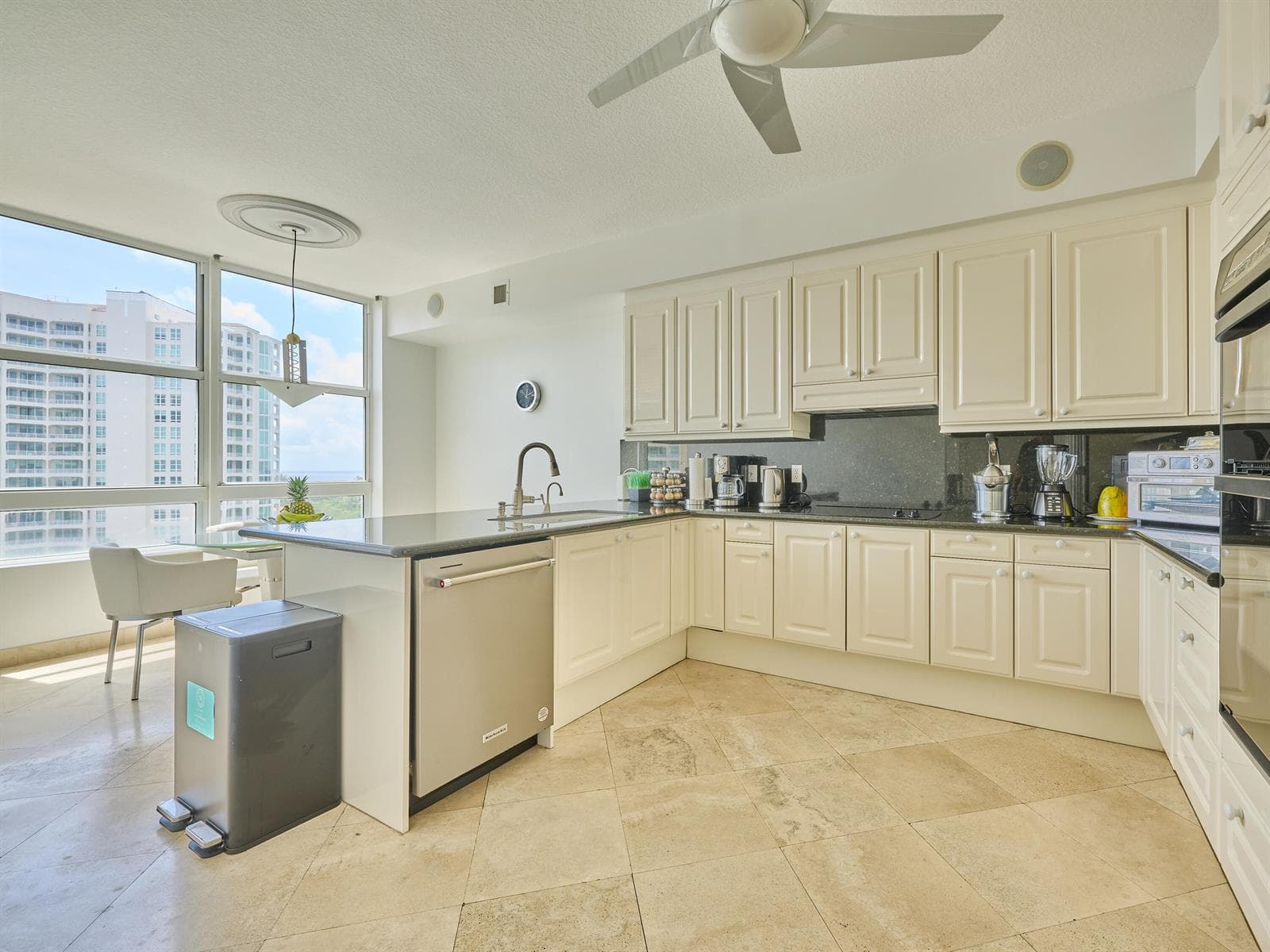 3720 S Ocean Boulevard 907 photo 11