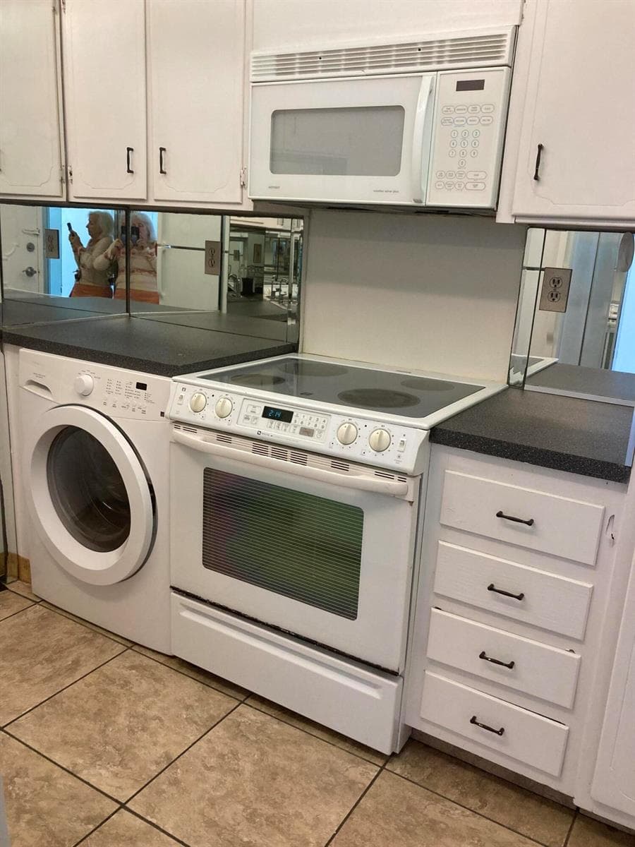 4010 Galt Ocean Drive Apt 206 photo 4
