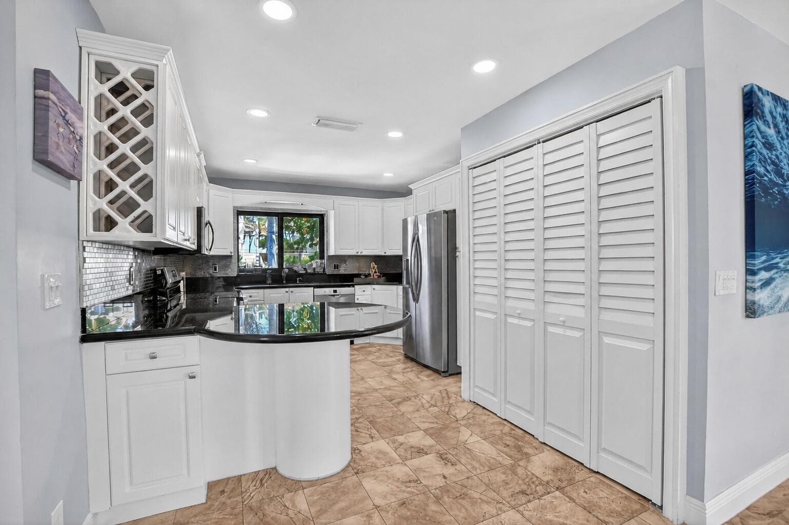 4310 S Ocean Boulevard B photo 3