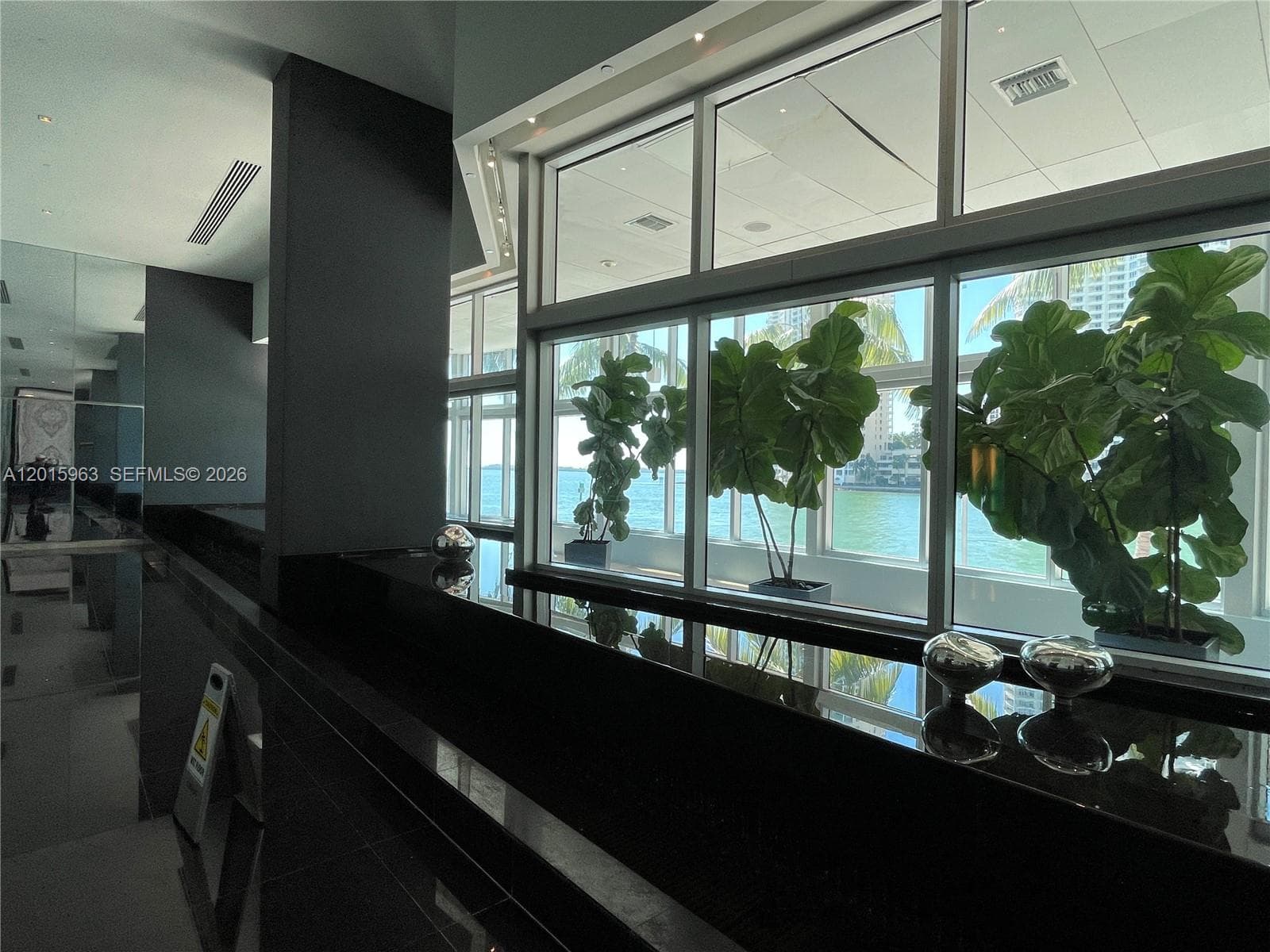 335 S Biscayne Blvd 3603 photo 17