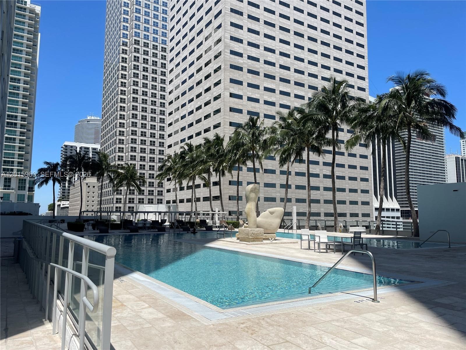 335 S Biscayne Blvd 3603 photo 25