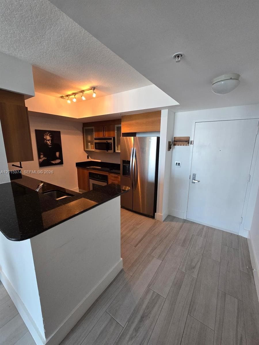 325 S Biscayne Blvd 3719 photo 12