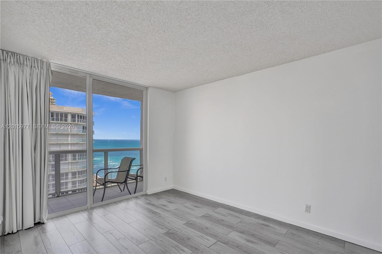 16425 Collins Ave 2715 photo 9