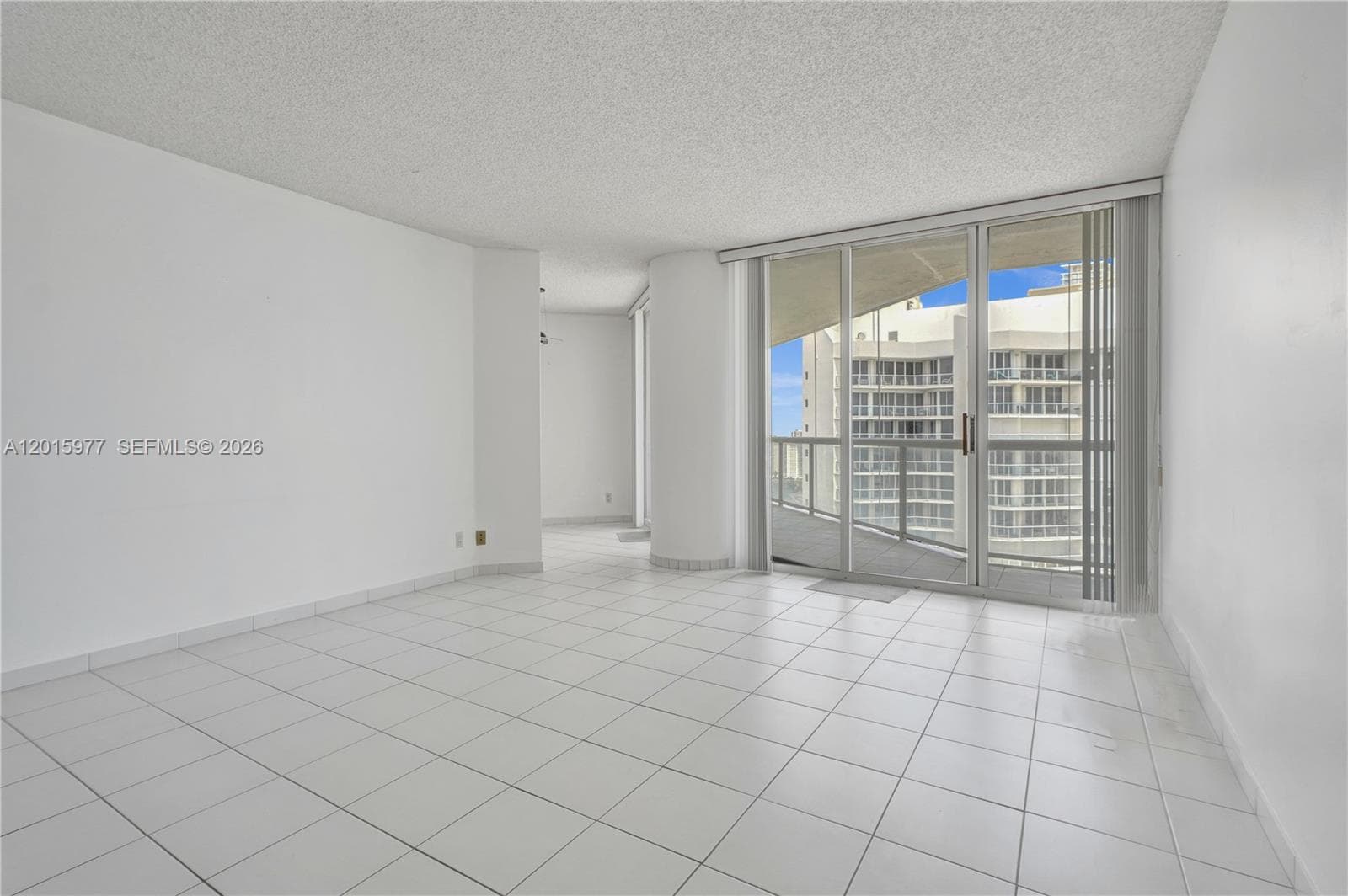 16425 Collins Ave 2715 photo 24