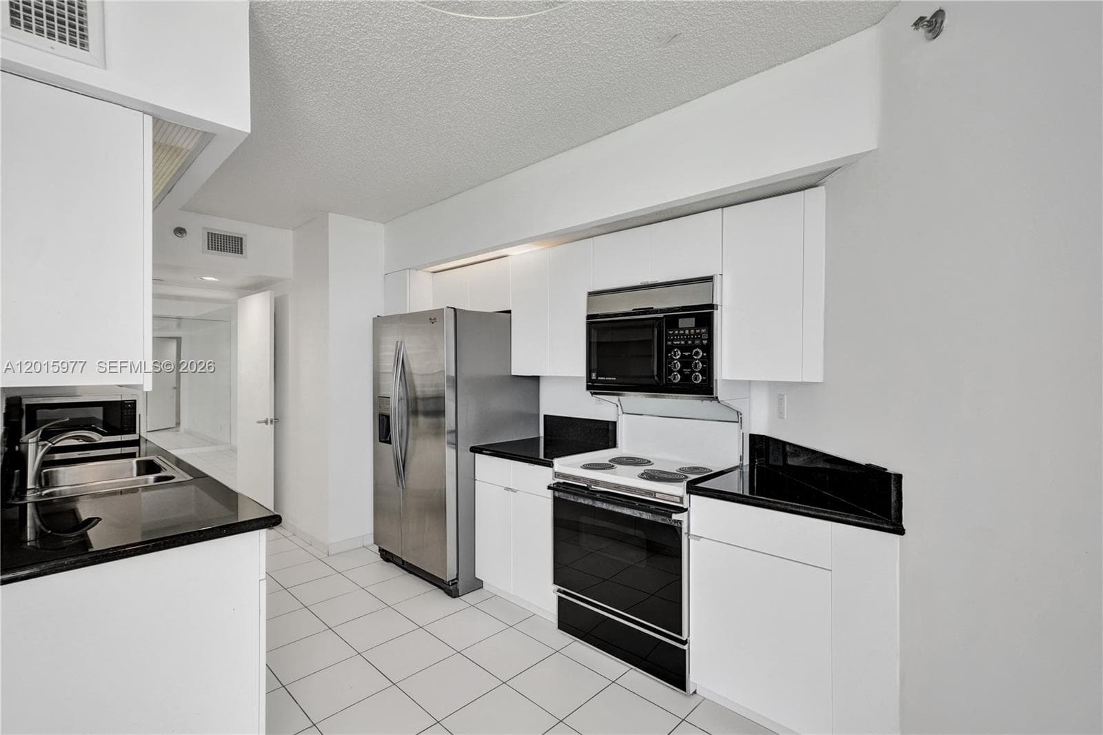 16425 Collins Ave 2715 photo 21