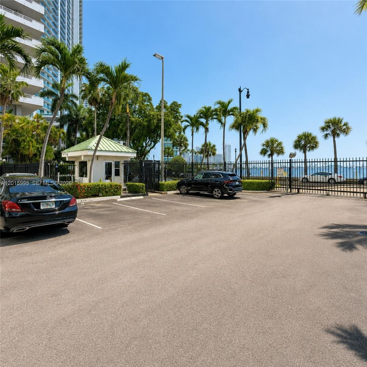 1408 Brickell Bay Dr 1104 photo 16