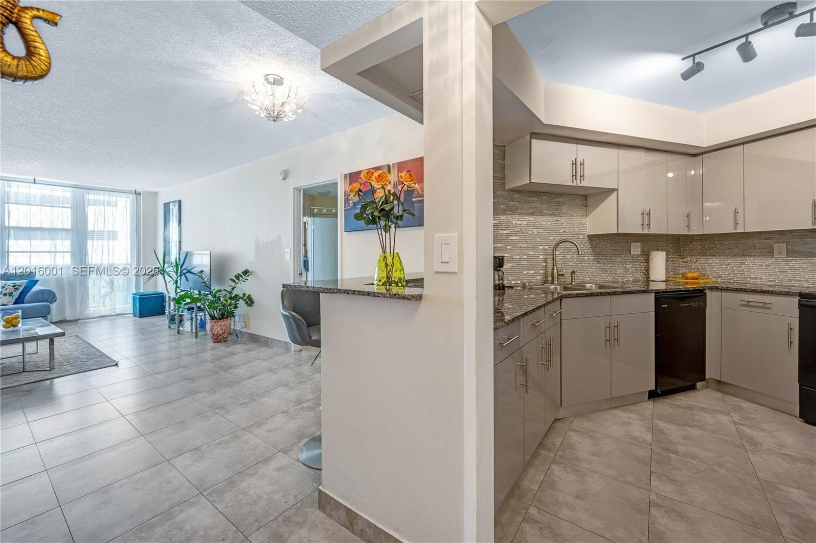 3725 Ocean Dr 1015 photo 10