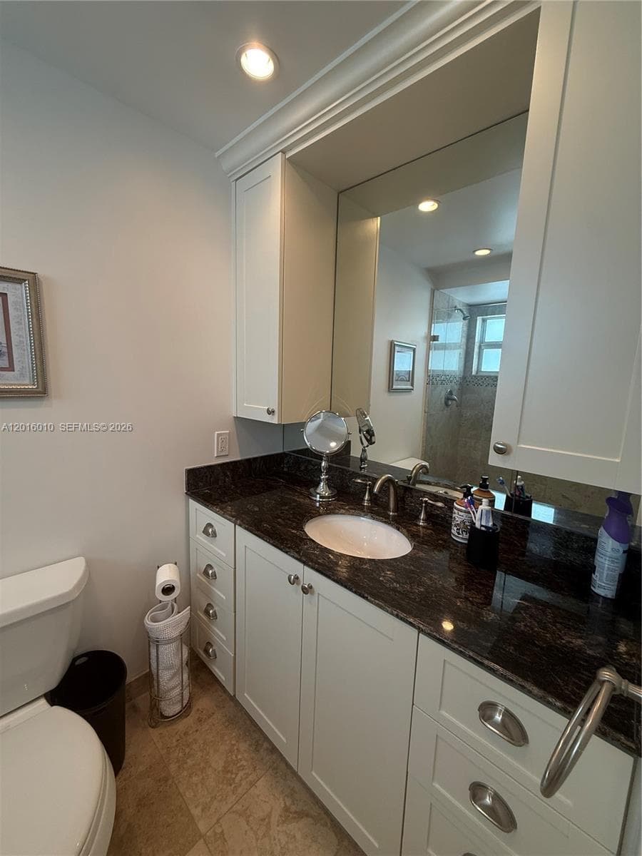 1500 Ocean Blvd 508 photo 14