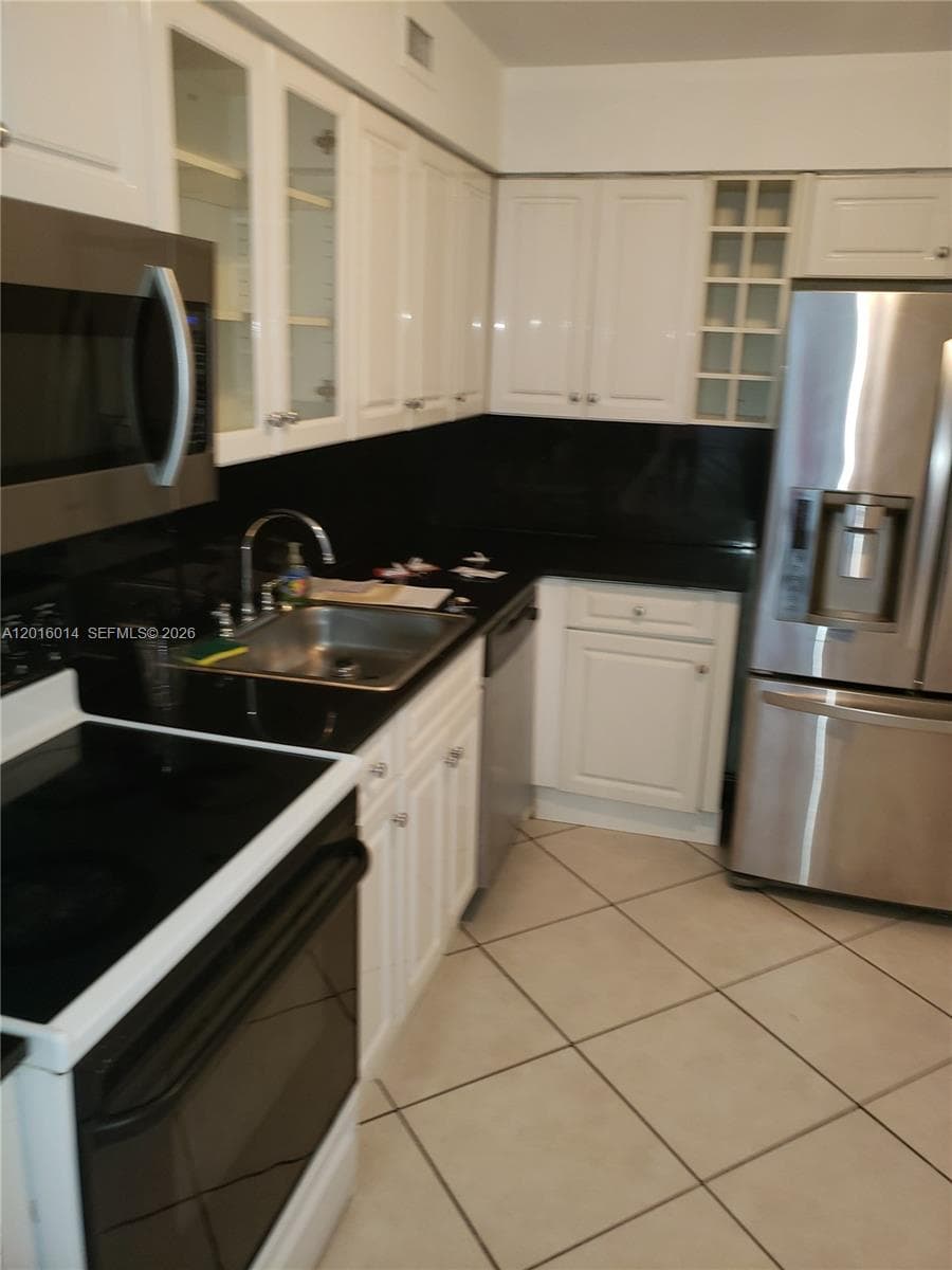 6770 Indian Creek Dr 7P photo 13