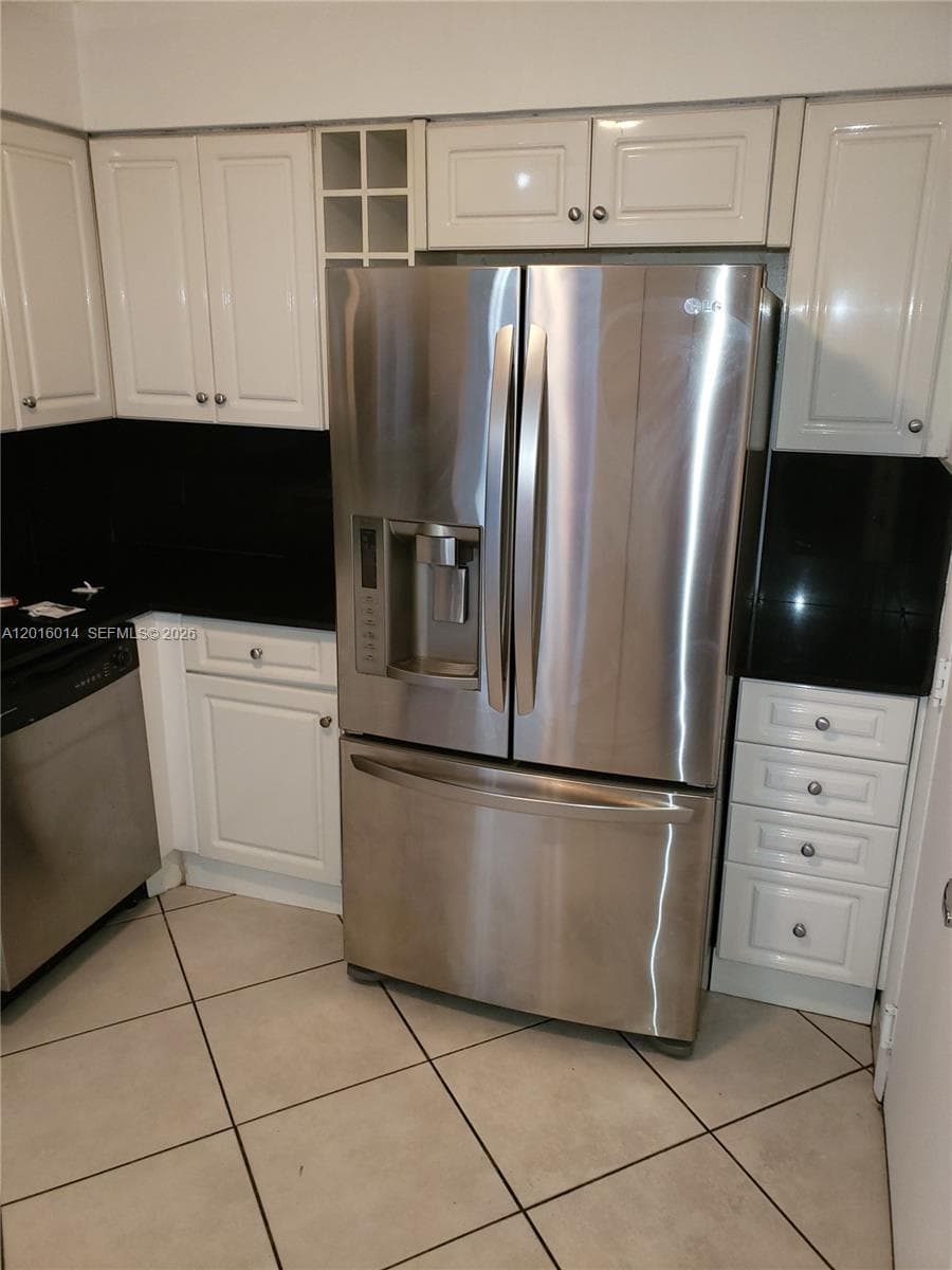 6770 Indian Creek Dr 7P photo 14