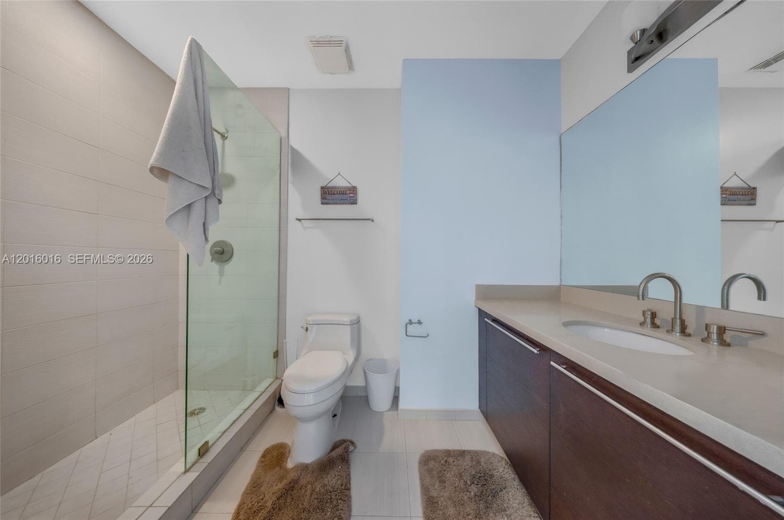 7928 East Dr 305 photo 18