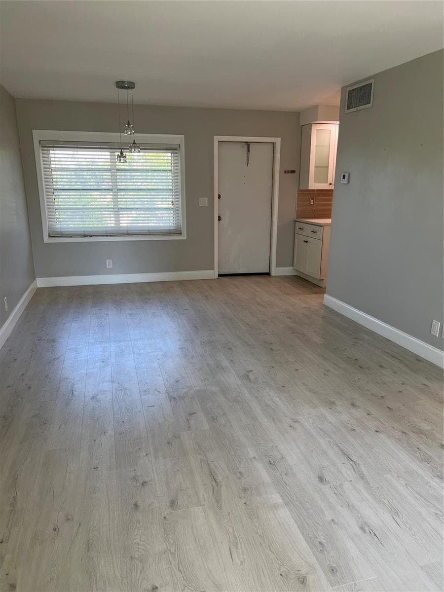 4143 N Ocean Boulevard 308 photo 7