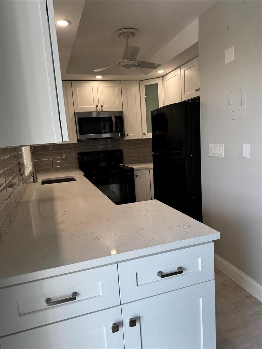 4143 N Ocean Boulevard 308 photo 5