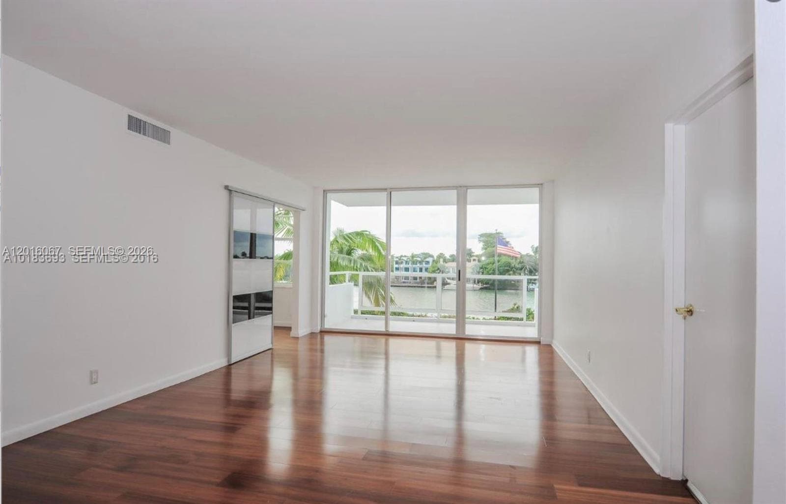 5700 Collins Ave 3H photo 12