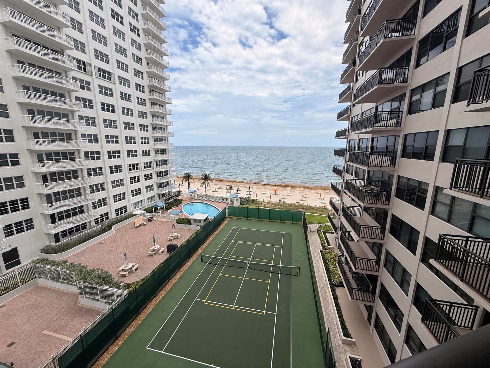 3800 Galt Ocean Drive 601 photo 23