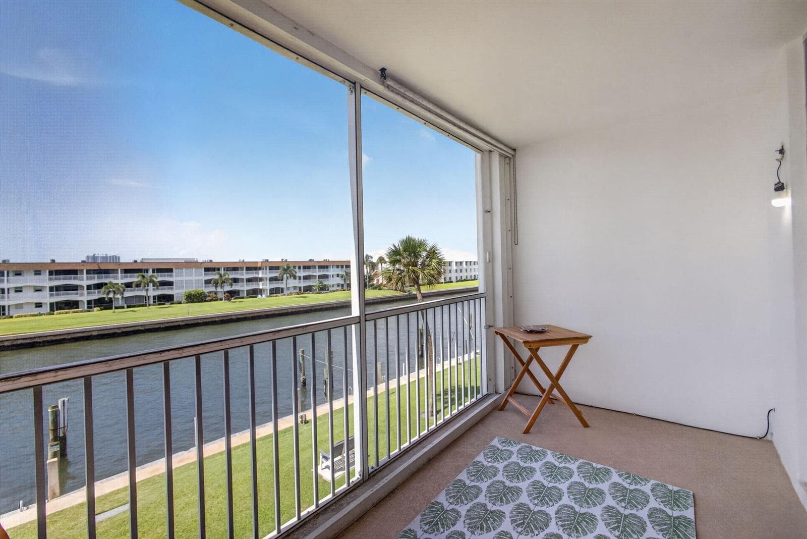 100 Paradise Harbour Boulevard 307 photo 23