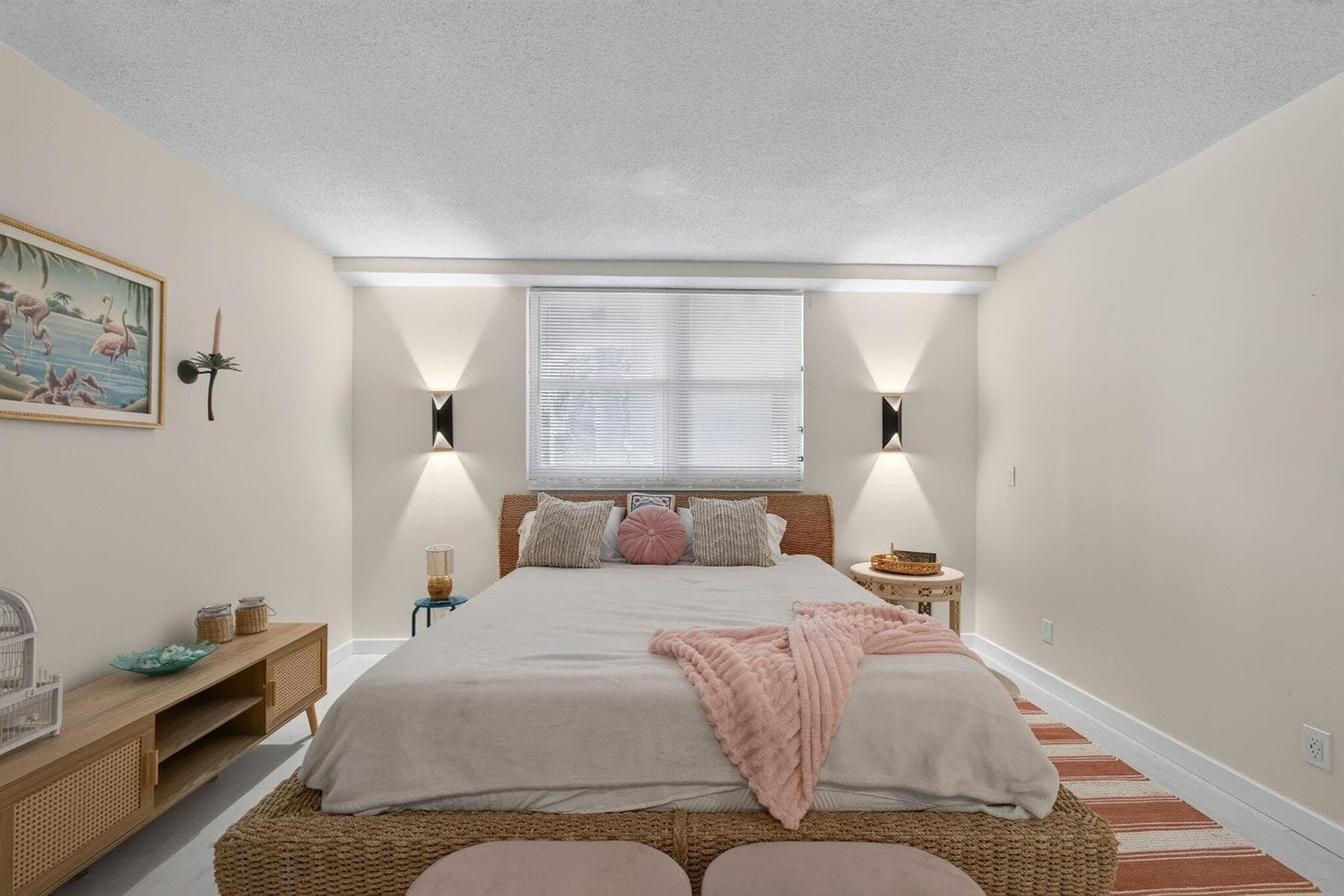 100 Paradise Harbour Boulevard 307 photo 4