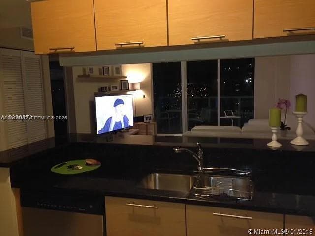 31 5th St 2305 photo 14