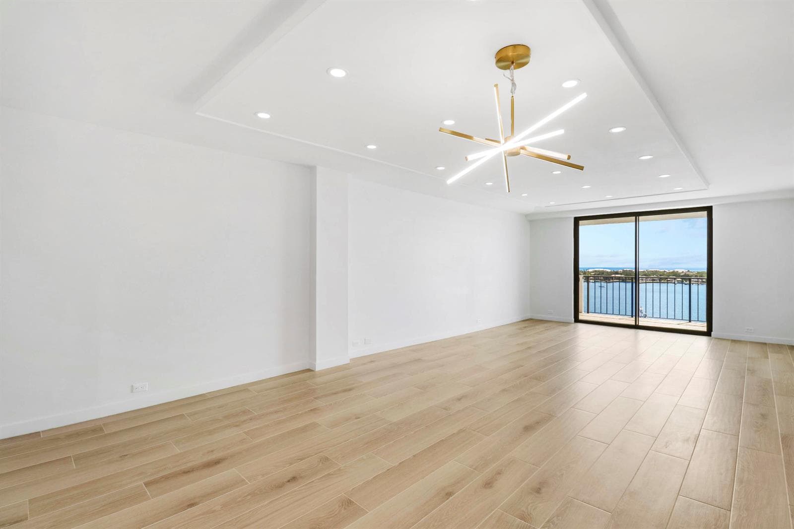 1200 Marine Way 903 photo 5